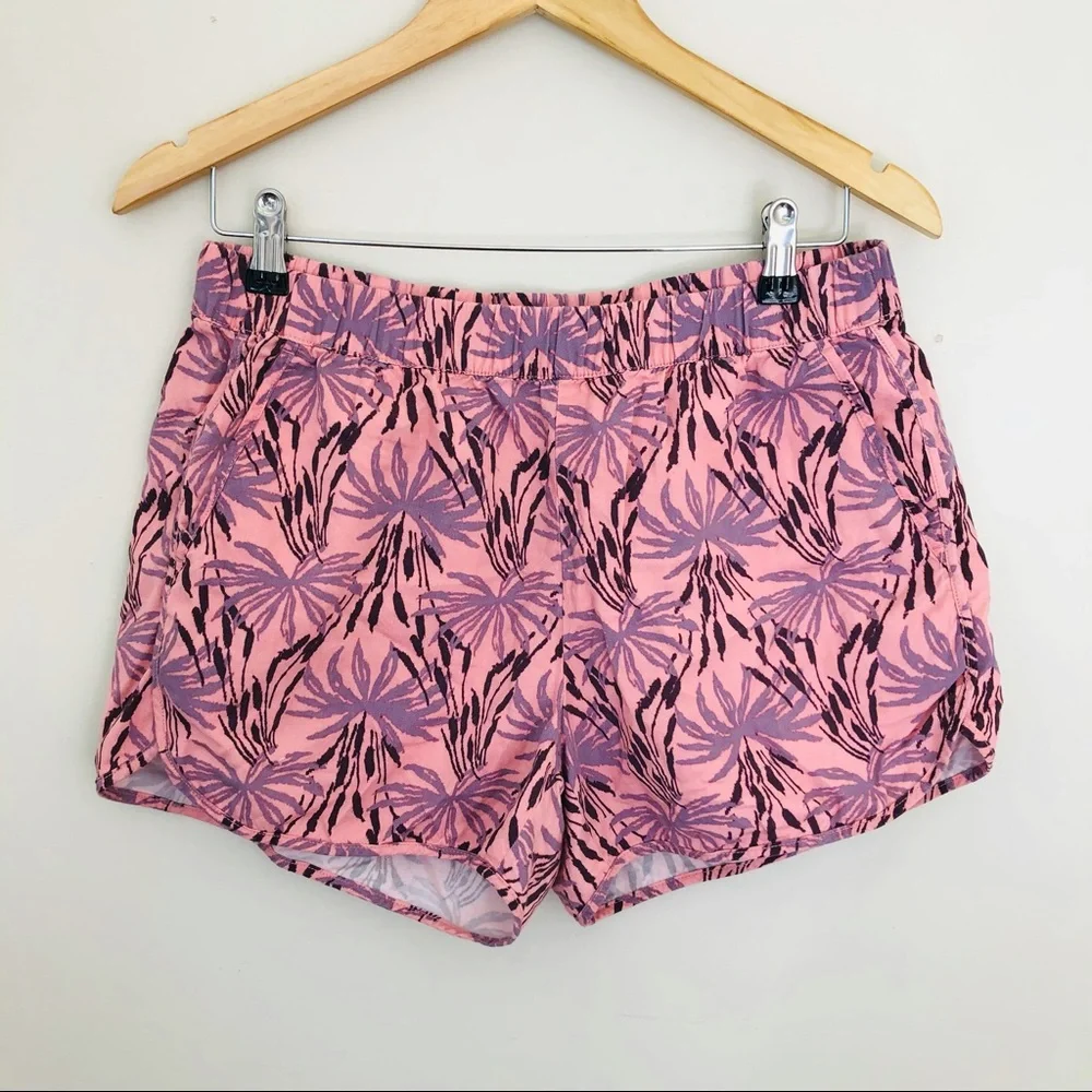 Madewell Pink & Purple Pull On Shorts in Oasis Palms Print - Picture 1 of 8